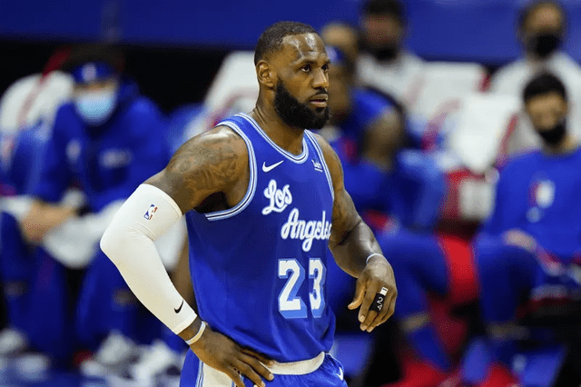 包含NBA赔率刷新纪录,竞猜热度飙升的词条 包含NBA赔率刷新纪录,竞猜热度飙升的词条