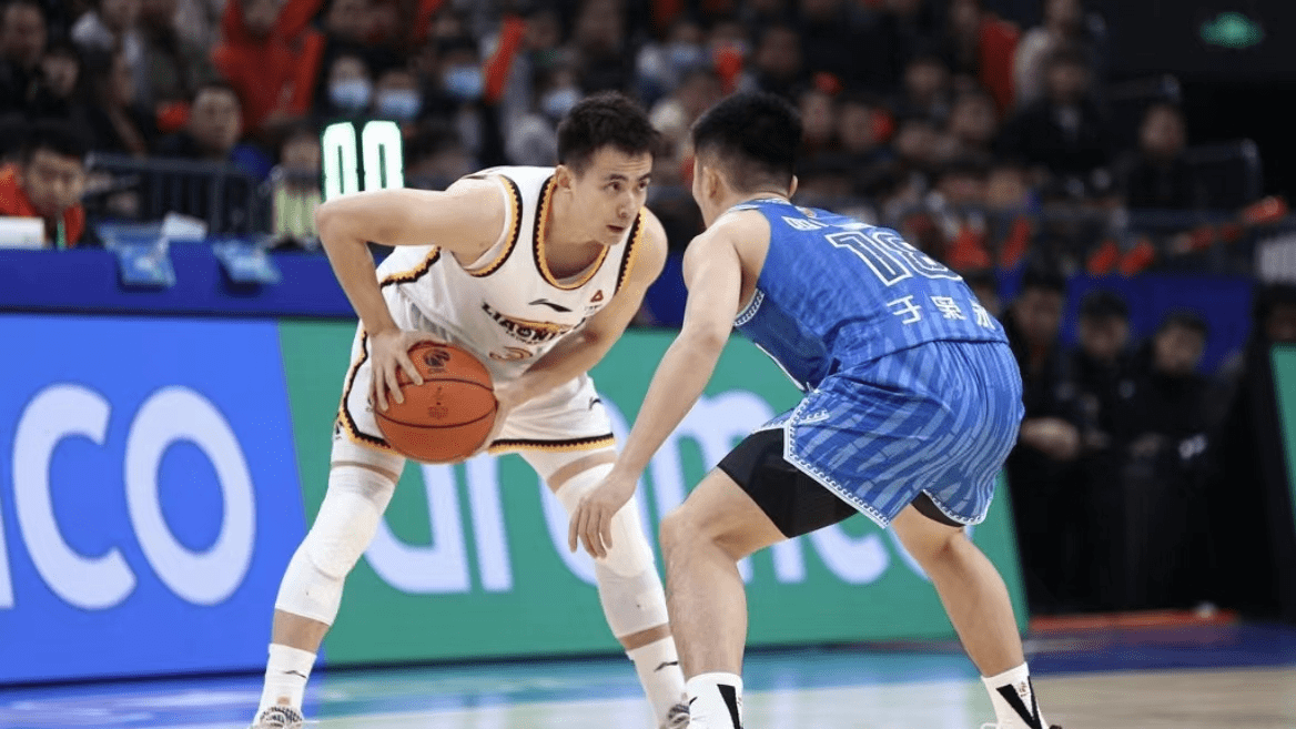 山西队轻取天津队，赵继伟状态火热