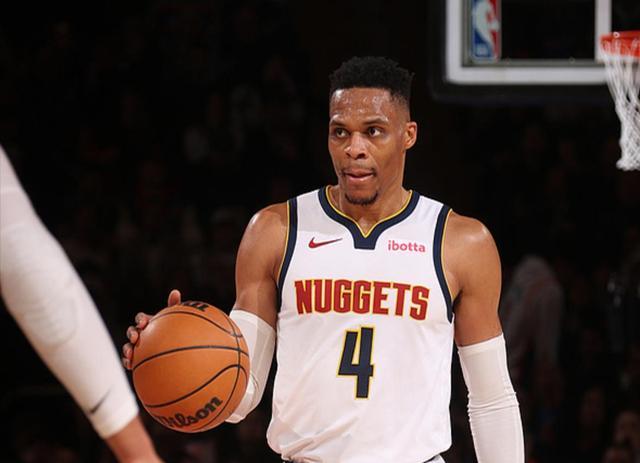 深圳队翻盘掘金，布伦森点燃赛场