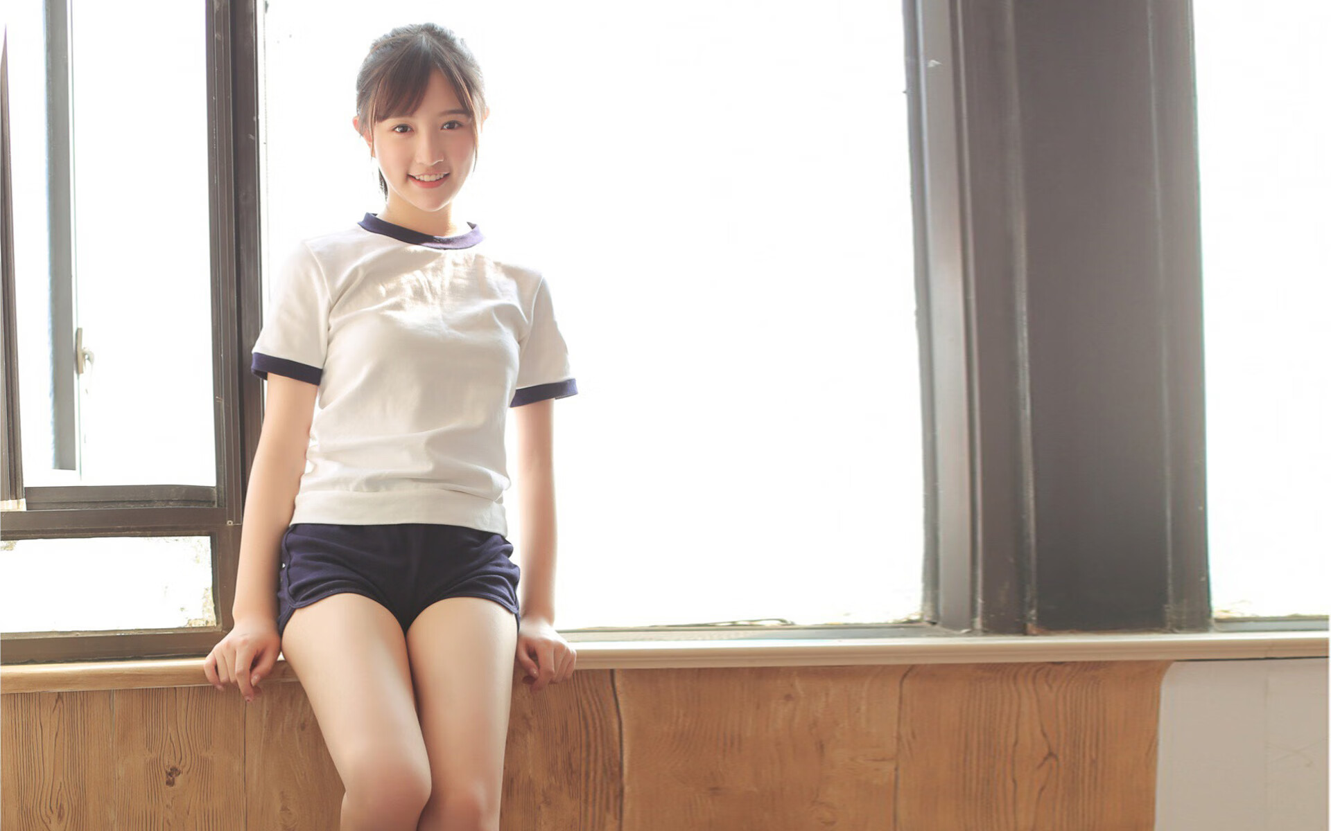 灰熊狂胜活塞，浓眉成为关键先生，谁是浓眉？