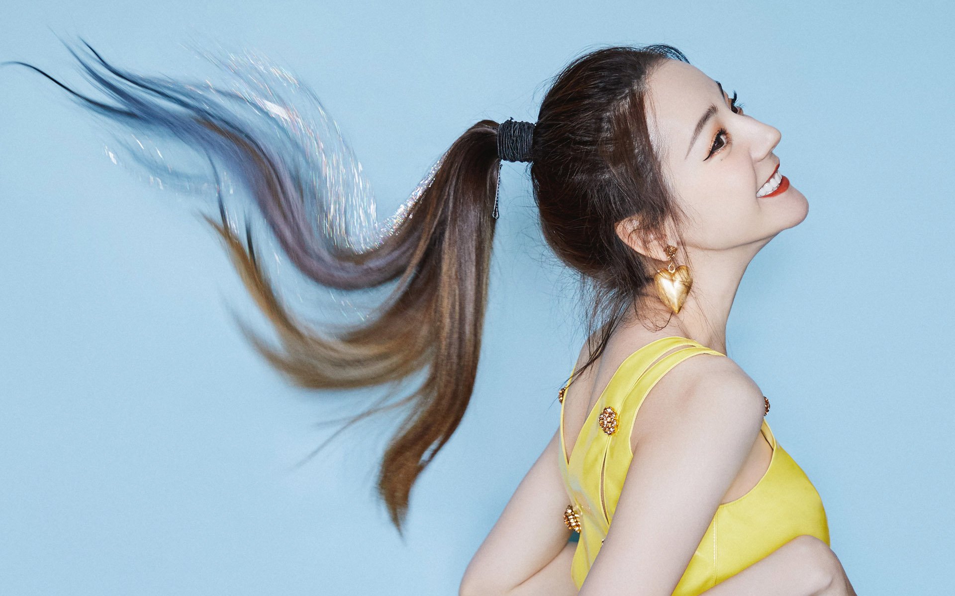 开云sport-当封锁成为艺术，欧冠之夜，那个让数据面板震颤的名字叫巴斯托尼